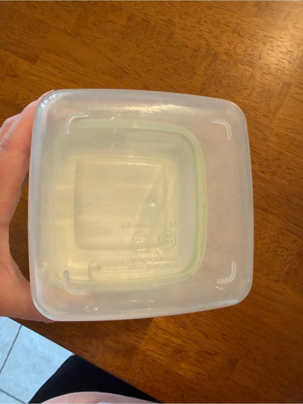Rubbermaid FreshWorks Produce Saver Food Storage Container, Small & Medium